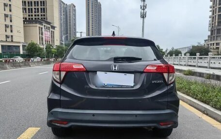 Honda Vezel, 2020 год, 1 630 000 рублей, 6 фотография