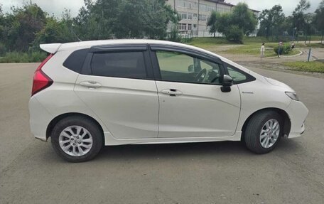 Honda Fit III, 2017 год, 1 250 000 рублей, 6 фотография