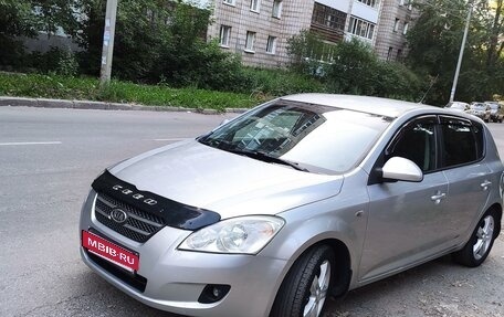 KIA cee'd I рестайлинг, 2007 год, 670 000 рублей, 1 фотография