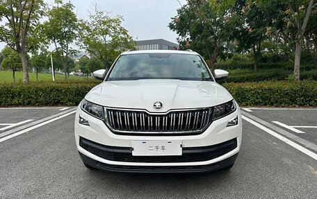 Skoda Kodiaq I, 2021 год, 2 541 000 рублей, 2 фотография