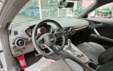 Audi TT, 2017 год, 2 255 555 рублей, 11 фотография