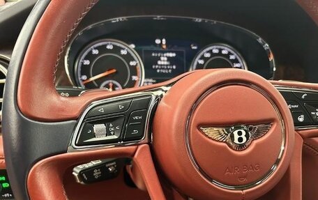 Bentley Bentayga I, 2017 год, 11 000 199 рублей, 38 фотография