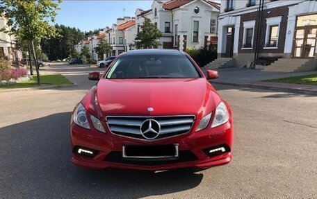 Mercedes-Benz E-Класс, 2012 год, 1 750 000 рублей, 3 фотография