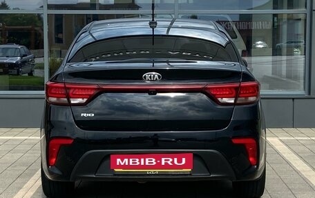 KIA Rio IV, 2018 год, 1 530 000 рублей, 7 фотография