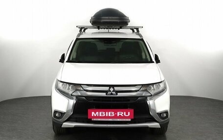 Mitsubishi Outlander III рестайлинг 3, 2015 год, 2 205 000 рублей, 2 фотография