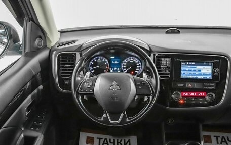 Mitsubishi Outlander III рестайлинг 3, 2015 год, 2 205 000 рублей, 8 фотография