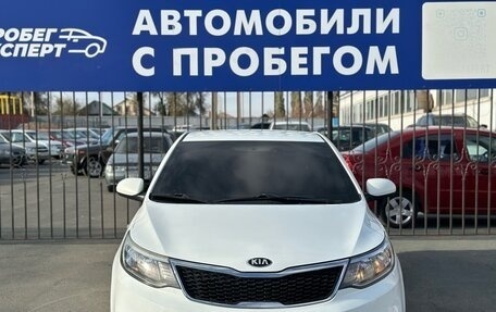 KIA Rio III рестайлинг, 2015 год, 985 000 рублей, 2 фотография