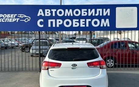 KIA Rio III рестайлинг, 2015 год, 985 000 рублей, 7 фотография