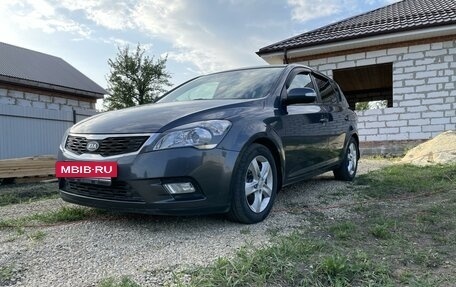 KIA cee'd I рестайлинг, 2010 год, 930 000 рублей, 4 фотография