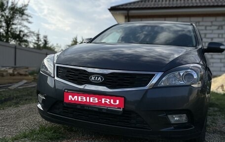 KIA cee'd I рестайлинг, 2010 год, 930 000 рублей, 2 фотография