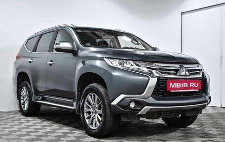 Mitsubishi Pajero Sport III рестайлинг, 2019 год, 2 720 000 рублей, 3 фотография