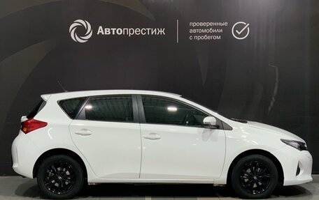 Toyota Auris II, 2013 год, 1 370 000 рублей, 5 фотография