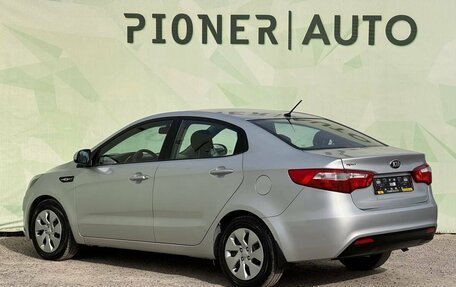 KIA Rio III рестайлинг, 2013 год, 899 000 рублей, 5 фотография