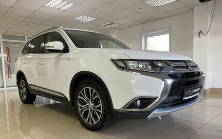 Mitsubishi Outlander III рестайлинг 3, 2017 год, 2 149 999 рублей, 4 фотография