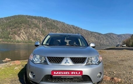 Mitsubishi Outlander III рестайлинг 3, 2008 год, 1 250 000 рублей, 11 фотография