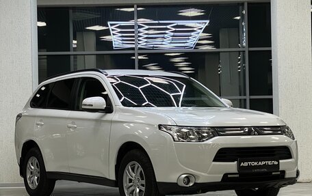 Mitsubishi Outlander III рестайлинг 3, 2012 год, 1 499 999 рублей, 12 фотография