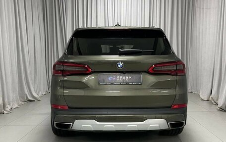 BMW X5, 2019 год, 7 400 000 рублей, 3 фотография