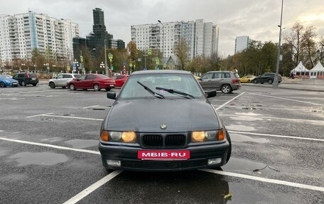 BMW 3 серия, 1998 год, 600 000 рублей, 2 фотография