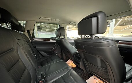 Volkswagen Touareg III, 2015 год, 2 859 000 рублей, 8 фотография