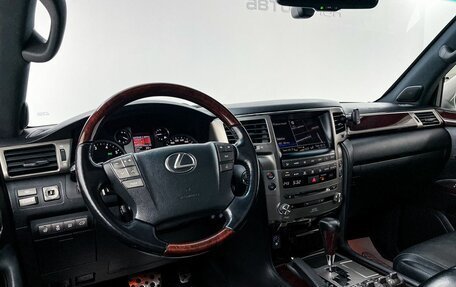 Lexus LX III, 2014 год, 5 000 000 рублей, 12 фотография