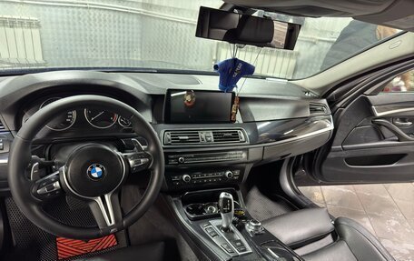 BMW 5 серия, 2013 год, 2 350 000 рублей, 32 фотография