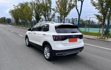 Volkswagen T-Cross I, 2021 год, 1 654 000 рублей, 2 фотография