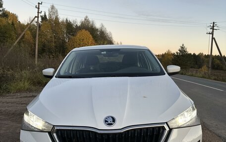 Skoda Rapid II, 2021 год, 1 850 000 рублей, 2 фотография