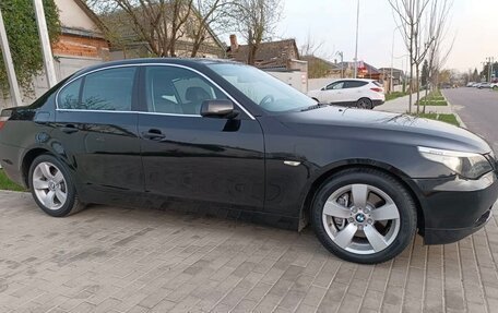 BMW 5 серия, 2006 год, 1 350 000 рублей, 14 фотография