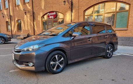 Toyota Wish II, 2014 год, 1 656 000 рублей, 2 фотография