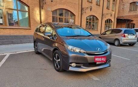 Toyota Wish II, 2014 год, 1 656 000 рублей, 10 фотография