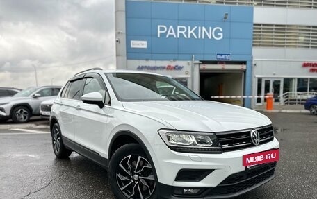 Volkswagen Tiguan II, 2019 год, 2 850 000 рублей, 6 фотография