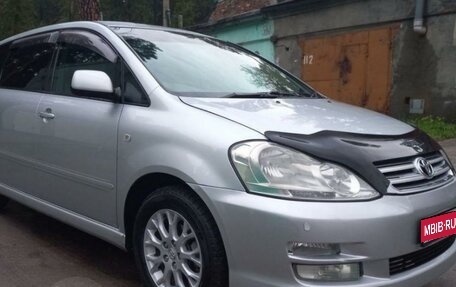 Toyota Ipsum II, 2005 год, 1 250 000 рублей, 1 фотография