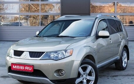 Mitsubishi Outlander III рестайлинг 3, 2008 год, 1 400 000 рублей, 1 фотография