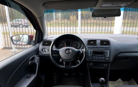 Volkswagen Polo VI (EU Market), 2015 год, 1 349 000 рублей, 11 фотография