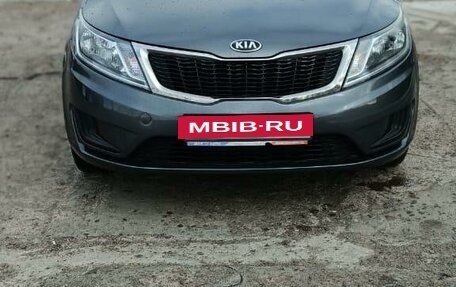 KIA Rio III рестайлинг, 2013 год, 700 000 рублей, 3 фотография