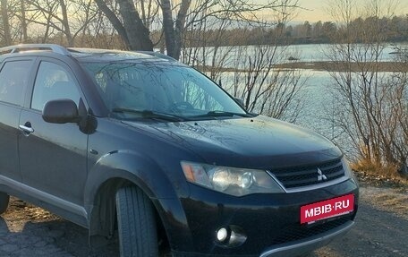 Mitsubishi Outlander III рестайлинг 3, 2008 год, 1 150 000 рублей, 10 фотография