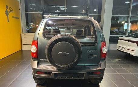 Chevrolet Niva I рестайлинг, 2013 год, 714 000 рублей, 4 фотография