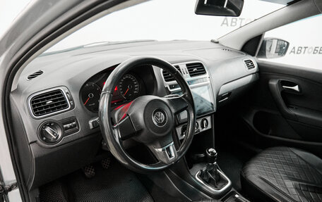 Volkswagen Polo VI (EU Market), 2013 год, 648 000 рублей, 21 фотография