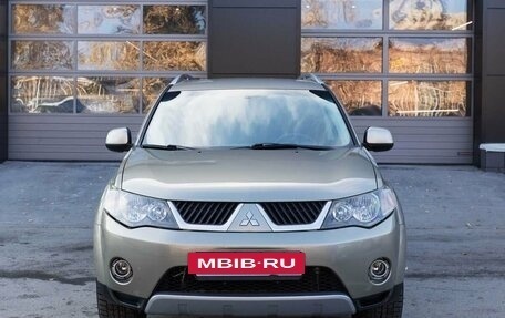 Mitsubishi Outlander III рестайлинг 3, 2008 год, 1 400 000 рублей, 8 фотография