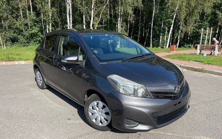 Toyota Vitz, 2012 год, 1 099 000 рублей, 3 фотография