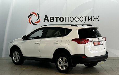 Toyota RAV4, 2014 год, 2 130 000 рублей, 6 фотография