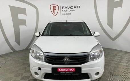 Renault Sandero I, 2013 год, 599 000 рублей, 2 фотография