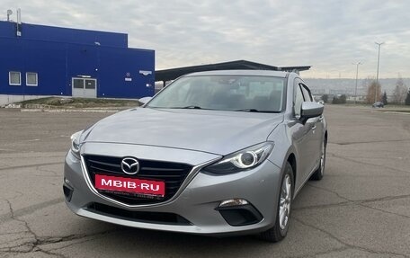 Mazda Axela, 2016 год, 1 350 000 рублей, 1 фотография