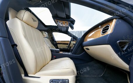 Bentley Flying Spur II, 2014 год, 5 900 000 рублей, 9 фотография