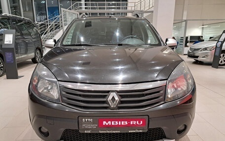 Renault Sandero I, 2013 год, 823 000 рублей, 2 фотография