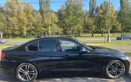 BMW 3 серия, 2013 год, 1 550 000 рублей, 3 фотография