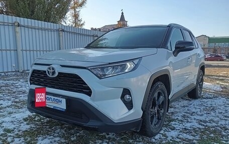 Toyota RAV4, 2022 год, 4 400 000 рублей, 24 фотография