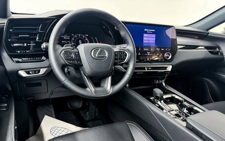 Lexus RX IV рестайлинг, 2024 год, 10 980 000 рублей, 12 фотография