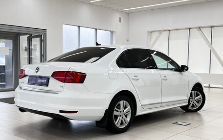 Volkswagen Jetta VI, 2018 год, 1 750 000 рублей, 2 фотография