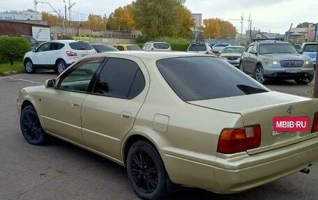 Toyota Vista V30, 2000 год, 235 000 рублей, 4 фотография